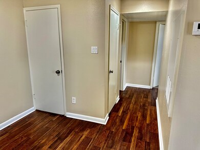 2750 Holly Hall St unit 703, Houston, TX 77054 - photo 5