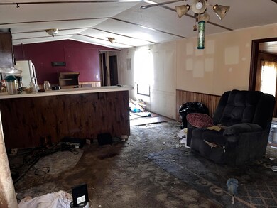 140 Treadway 7