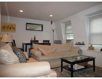 16 Parmenter St unit 4L, Boston, MA 02113 - photo 7