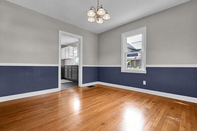 8-web-or-mls-668-e-allen-st