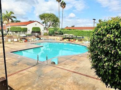 2601 E Victoria St unit 439, Rancho Dominguez, CA 90220 - photo 4