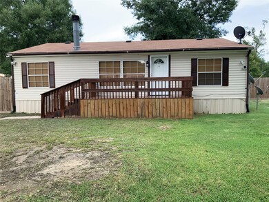 613 Cr-4020-b, Dayton, TX 77535 - photo 2