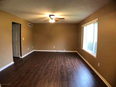 Living room 2