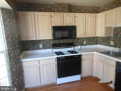 5116 Stone Shop Cir, Owings Mills, MD 21117 - photo 4