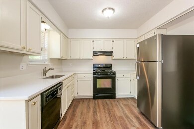 118 NE 109th St, Kansas City, MO 64155 - photo 6