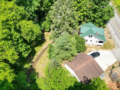 Very Private Backyard w/ Creek & Trees