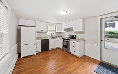 249 North St unit 1, Hingham, MA 02043 - photo 3