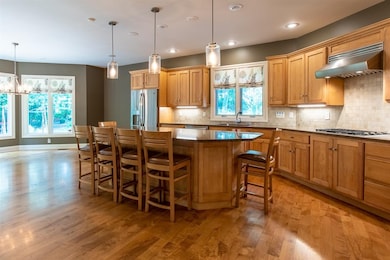 1079 Jefferson Ct, Newburgh, IN 47630 - photo 6