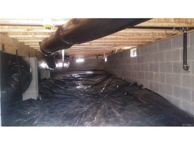 Nice tall crawl area