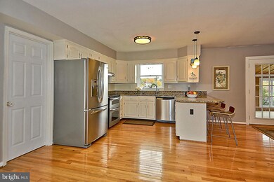 2412 Jennifer Ct, Clarksburg, MD 20871 - photo 3