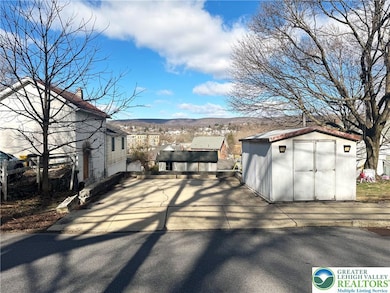 38 New St, Bangor, PA 18013 - photo 4