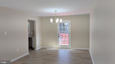 9903 Quiet Glen Ct, Springdale, MD 20774 - photo 7