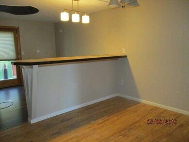 120 Olde Colonial Dr unit 2, Gardner, MA 01440 - photo 3