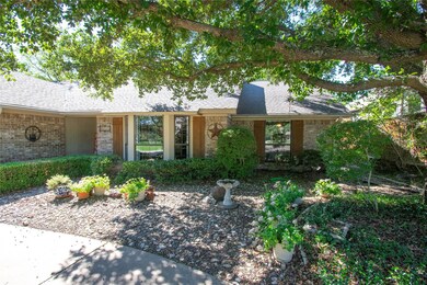 4210 Angelina Dr, Granbury, TX 76049 - photo 4