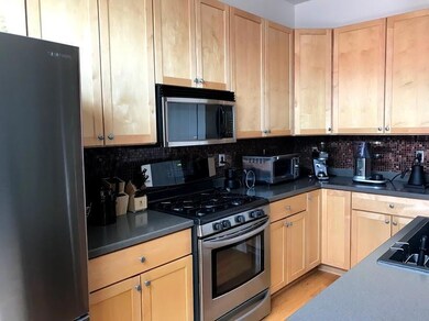 986 S Front St unit 986, Columbus, OH 43206 - photo 6