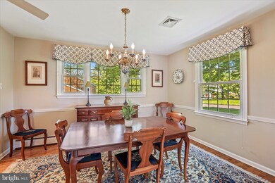 55 Woodstock Dr, Newtown, PA 18940 - photo 6