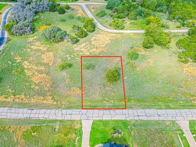 19114 White Bluff Dr, Whitney, TX 76692 - photo 2