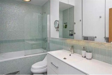 175 Winthrop Rd unit 2, Brookline, MA 02445 - photo 6