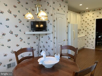 45 Pinflower Ln, Princeton Junction, NJ 08550 - photo 6