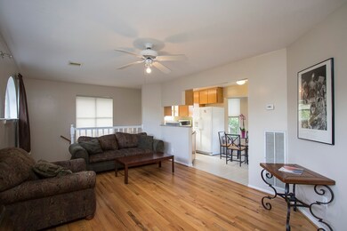 1817 Sul Ross St unit Grg Apt, Houston, TX 77098 - photo 6