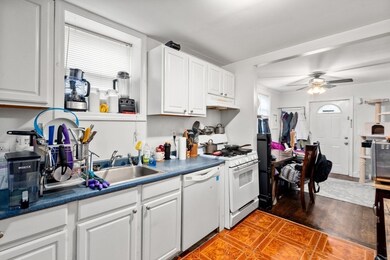 3 Huron St, Swampscott, MA 01907 - photo 4