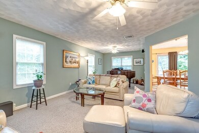 25 Summer St, Blackstone, MA 01504 - photo 3