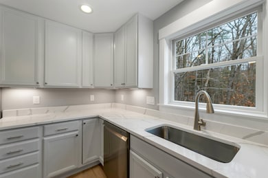 654 Alton Mountain Rd, Alton, NH 03810 - photo 4