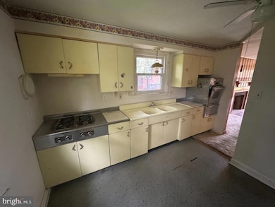 536 Brook Rd, Towson, MD 21286 - photo 5