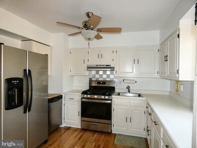 630 Columbia Ave, Lindenwold, NJ 08021 - photo 7