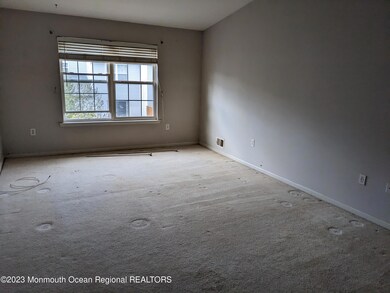19 Hanna Ln unit 299, Old Bridge, NJ 08857 - photo 5