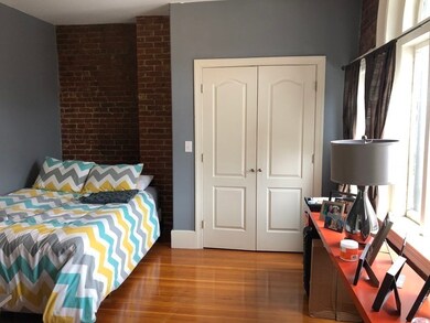 915 Beacon St unit 2, Boston, MA 02215 - photo 4