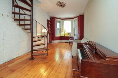 7 Wigglesworth St, Roxbury Crossing, MA 02120 - photo 2