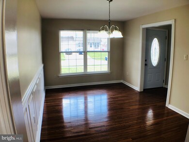 248 Chestnut Dr, Elkton, MD 21921 - photo 2