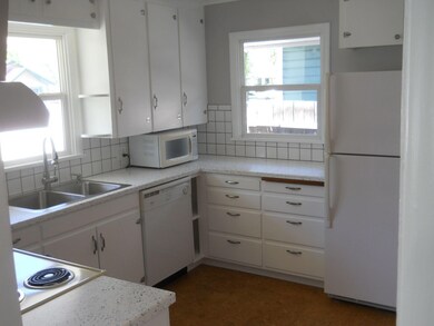 2361 Eberlein Ave, Klamath Falls, OR 97601 - photo 4