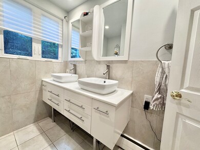 32 Clark Rd unit 32, Brookline, MA 02445 - photo 3