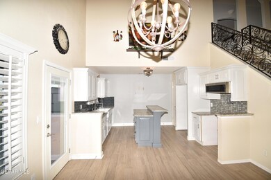 320 Warren Belin Dr, El Paso, TX 79928 - photo 4