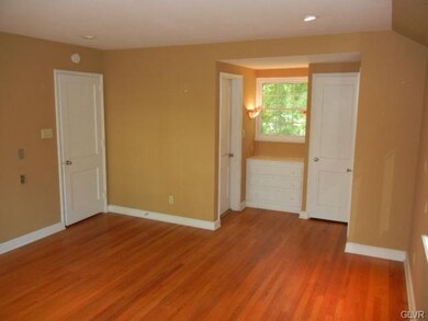 810 W Fairfield Ave, Easton, PA 18040 - photo 7