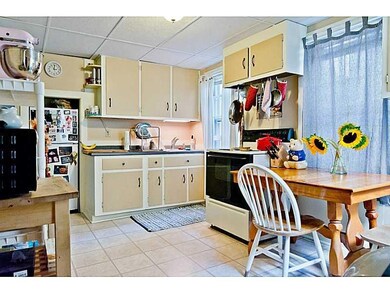 27 Dow St, Portland, ME 04102 - photo 7