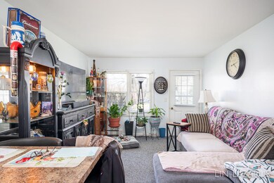 8-web-or-mls-2173 Clyde Park-7