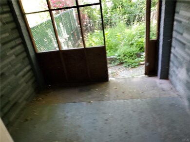 715 E Morton St, Bethlehem, PA 18015 - photo 4