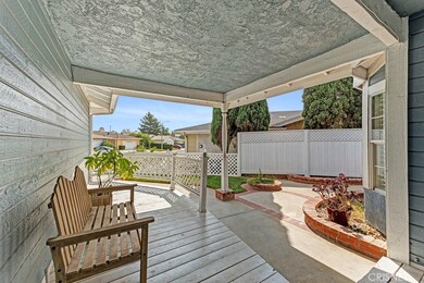 12855 Cape Cottage Ln, Sylmar, CA 91342 - photo 4