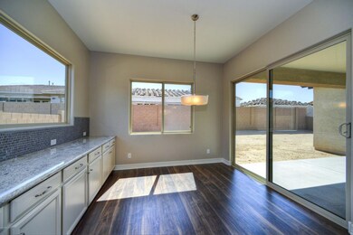 007_Breakfast Nook