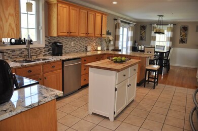 10 Mountain View Rd, Hooksett, NH 03106 - photo 5