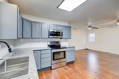 1819 5th St, Perry, IA 50220 - photo 7