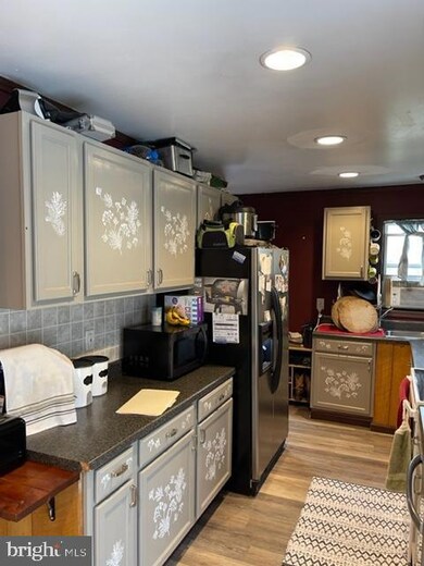 2741 Tattoo Dr, Chambersburg, PA 17202 - photo 3