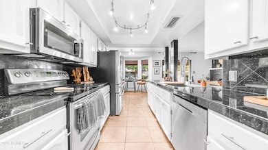 15831 N 47th Place, Phoenix, AZ 85032 - photo 6