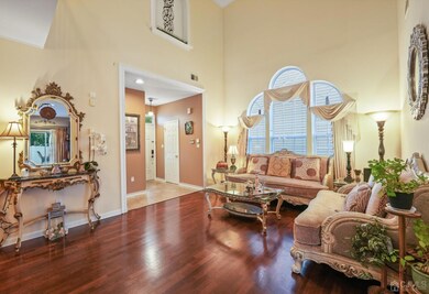 23 Tall Oaks Ct, Old Bridge, NJ 08857 - photo 4