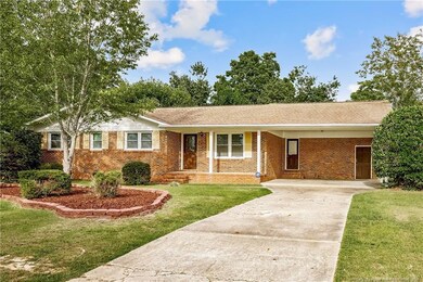 138 Ingleside Dr, Fayetteville, NC 28303 - photo 2