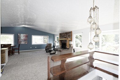 8361 E 5th Ave unit A, Anchorage, AK 99504 - photo 6