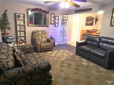 336 NW 11th Ave, Ontario, OR 97914 - photo 5